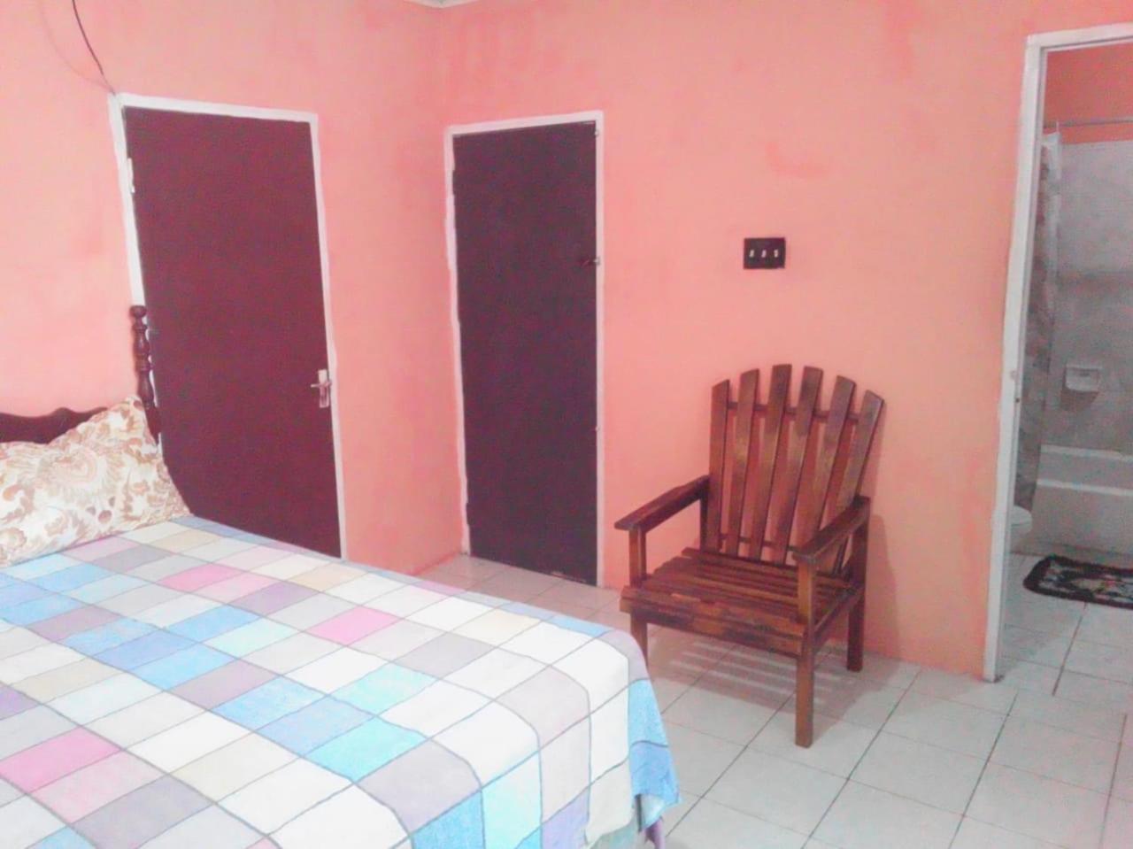 Port Antonio Residence Экстерьер фото
